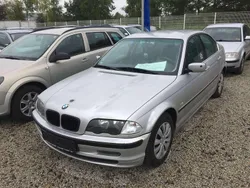 Silber Gebraucht 1999 BMW 323 Limousine | 750 € (Superpreis)