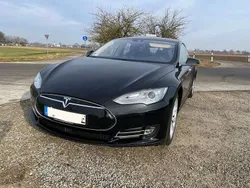 Schwarz Gebraucht 2014 Tesla Model S Limousine | 25.800 € (Teuer)
