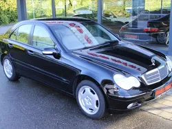 Schwarz Gebraucht 2003 Mercedes C180 Limousine | 6.900 €