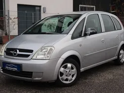 Silber Gebraucht 2005 Opel Meriva Edition Van / Kleinbus | 1.990 € (Etwas zu teuer)
