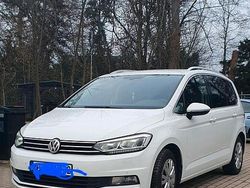 Weiß Gebraucht 2017 VW Touran Van / Kleinbus | 16.000 € (Guter Preis)