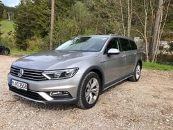 Silber Gebraucht 2017 VW Passat Alltrack Kombi | 16.000 € (Guter Preis)