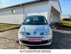 Grau Gebraucht 2008 Renault Grand Modus Dynamique Van / Kleinbus | 5.950 € (Teuer)
