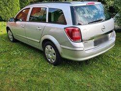 Silber Gebraucht 2006 Opel Astra Kombi | 990 € (Fairer Preis)