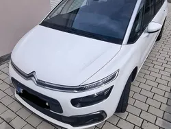Weiß Gebraucht 2019 Citroën C4 SpaceTourer PureTech Van / Kleinbus | 17.700 € (Teuer)