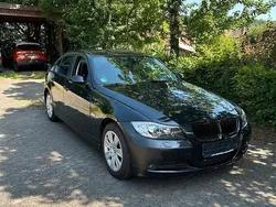 Schwarz Gebraucht 2005 BMW 320 Limousine | 3.250 € (Guter Preis)
