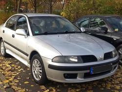 Silber Gebraucht 2003 Mitsubishi Carisma Limousine | 1.099 € (Guter Preis)