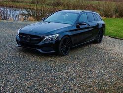Schwarz Gebraucht 2016 Mercedes C220 Limousine | 18.999 € (Fairer Preis)