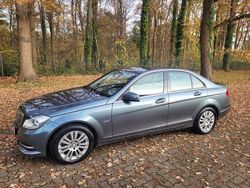 Grau Gebraucht 2011 Mercedes C180 Limousine | 8.900 € (Guter Preis)