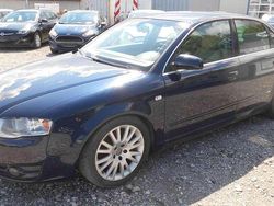 Blau Gebraucht 2005 Audi A4 Limousine | 2.800 € (Superpreis)