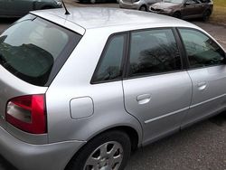 Silber Gebraucht 2000 Audi A3 Limousine | 1.600 € (Fairer Preis)