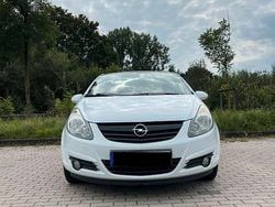 Weiß Gebraucht 2009 Opel Corsa Kleinwagen | 2.000 € (Superpreis)