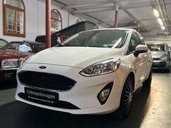 Weiß Gebraucht 2017 Ford Fiesta Cool & Connect Kleinwagen | 9.990 € (Fairer Preis)