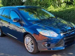 Blau Gebraucht 2014 Ford Focus SYNC Edition Kombi | 5.349 € (Fairer Preis)