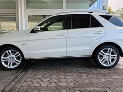 Weiß Gebraucht 2012 Mercedes ML350 SUV | 19.250 € (Fairer Preis)