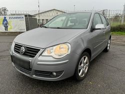 Silber Gebraucht 2008 VW Polo Kleinwagen | 2.350 € (Guter Preis)