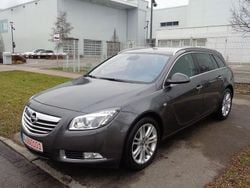 Grau Gebraucht 2009 Opel Insignia Cosmo Kombi | 3.999 € (Guter Preis)