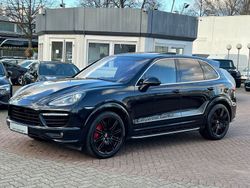 Tiefschwarzmetallic Gebraucht 2012 Porsche Cayenne Turbo SUV | 40.900 € (Etwas zu teuer)