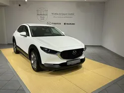 Weiß Neu 2025 Mazda CX-30 Exclusive-Line SUV | 28.890 €