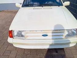 Weiß Gebraucht 1984 Ford Escort Cabriolet Cabrio | 4.450 €