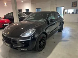 Schwarz Gebraucht 2016 Porsche Macan GTS SUV | 26.990 €