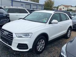 Weiß Gebraucht 2015 Audi Q3 Basis SUV | 7.450 €