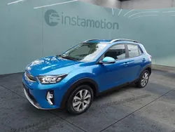 Blau Neu 2024 Kia Stonic SUV | 22.199 € (Fairer Preis)
