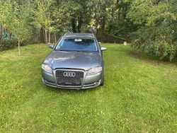 Grau Gebraucht 2008 Audi A4 Ambiente Kombi | 1.750 € (Superpreis)