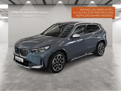 Grau Gebraucht 2024 BMW X1 Luxury Line SUV | 47.900 € (Teuer)