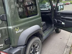 Grün Gebraucht 2019 Suzuki Jimny Comfort+ SUV | 27.800 € (Etwas zu teuer)
