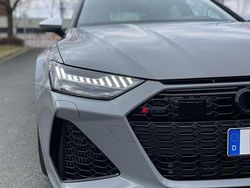 Grau Gebraucht 2023 Audi RS7 Performance Kleinwagen | 111.900 €