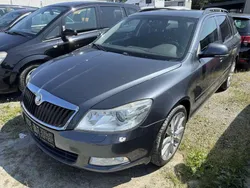Seda anthracite grau Gebraucht 2009 Skoda Octavia Elegance Kombi | 1.999 € (Superpreis)