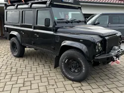 Schwarz Gebraucht 2012 Land Rover Defender SUV | 41.000 €