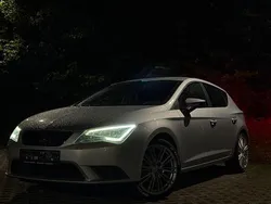 Silber Gebraucht 2015 Seat Leon ST Ecomotive Kombi | 5.900 € (Fairer Preis)
