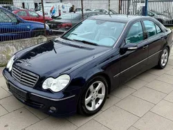 Blau Gebraucht 2006 Mercedes C180 Avantgarde Limousine | 2.850 € (Superpreis)