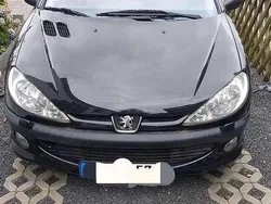Schwarz Gebraucht 2002 Peugeot 206 CC Platinum Cabrio | 1.050 € (Superpreis)