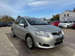 Silber Gebraucht 2007 Toyota Auris Luna Limousine | 5.999 € (Fairer Preis)