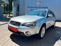 Silber Gebraucht 2005 Subaru Outback SUV | 3.700 €