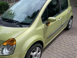 Gold Gebraucht 2004 Renault Modus Dynamique Van / Kleinbus | 2.100 € (Fairer Preis)
