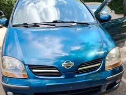 Blau Gebraucht 2002 Nissan Almera Tino Van / Kleinbus | 1.999 € (Etwas zu teuer)