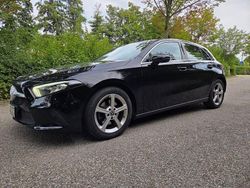 Schwarz Gebraucht 2018 Mercedes A200 Limousine | 15.400 € (Fairer Preis)