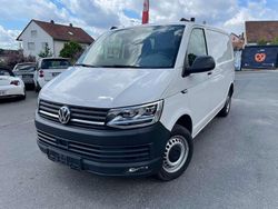 Candyweiß Gebraucht 2019 VW Transporter Van | 18.200 €
