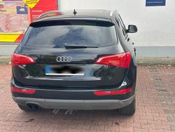 Schwarz Gebraucht 2011 Audi Q5 SUV | 12.750 € (Fairer Preis)