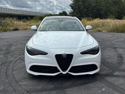 Weiß Gebraucht 2018 Alfa Romeo Giulia Ti Limousine | 21.000 € (Superpreis)