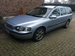 Grün Gebraucht 2001 Volvo V70 Kombi | 6.998 € (Teuer)