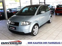 Blau Gebraucht 2002 Audi A2 Kleinwagen | 3.000 € (Guter Preis)