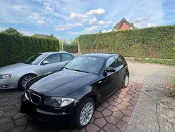 Schwarz Gebraucht 2009 BMW 116 Kleinwagen | 4.600 €