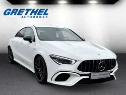 Weiss Gebraucht 2022 Mercedes CLA45 AMG Sport Limousine | 51.990 € (Fairer Preis)