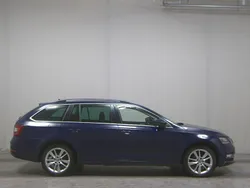 Blau Gebraucht 2018 Skoda Octavia Style Kombi | 7.490 € (Guter Preis)