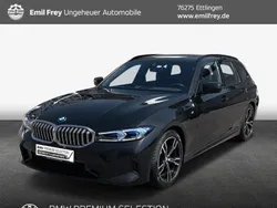 Saphirschwarz metallic Gebraucht 2023 BMW 318 Shadowline Kombi | 36.990 € (Etwas zu teuer)